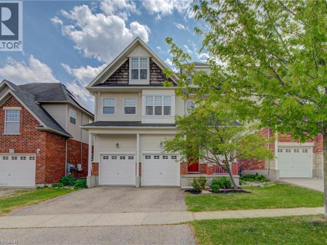 apartment at 729 KEATS Way, Waterloo, Ontario, N2T2Y2