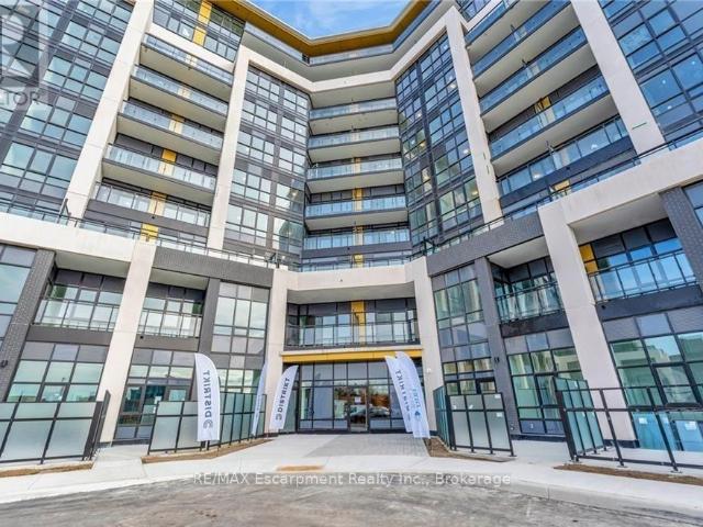 apartment at 721 – 405 DUNDAS STREET W