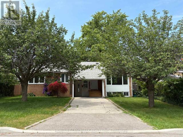 apartment at 73 BERKINSHAW CRESCENT, Toronto, Ontario, M3B2T1