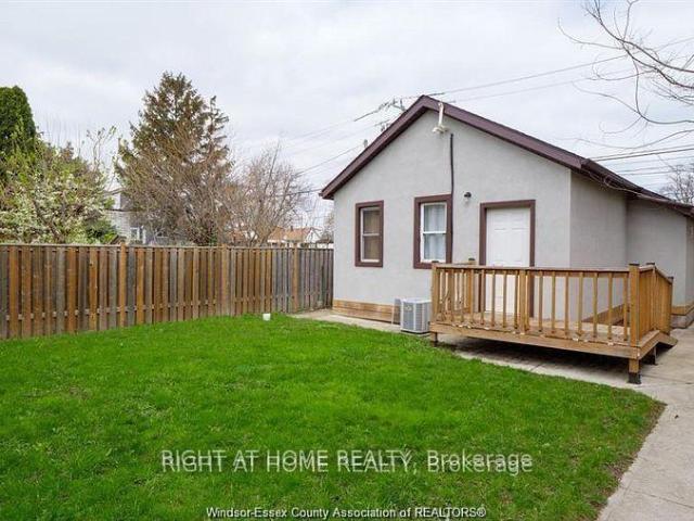 apartment at 762 AYLMER AVENUE E, Windsor, Ontario, N9A1V3