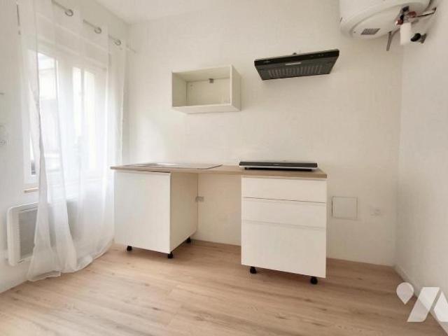 Apartment at 76 Havre, LE HAVRE, 76620, France