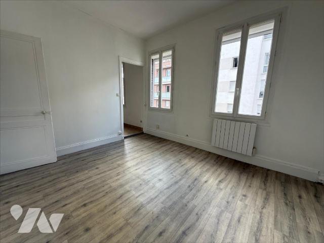 Apartment at 76 Rouen, ROUEN, 76100, France