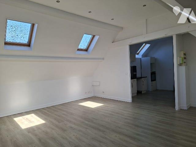 Apartment at 78 Bonnières sur Seine, BONNIERES SUR SEINE, 78270, France