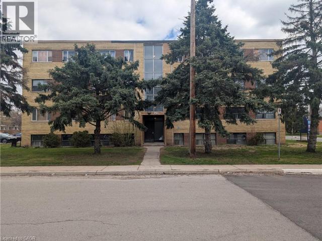 apartment at 799 ROBINSON Street Unit# 11, Burlington, Ontario, L7R1Z2