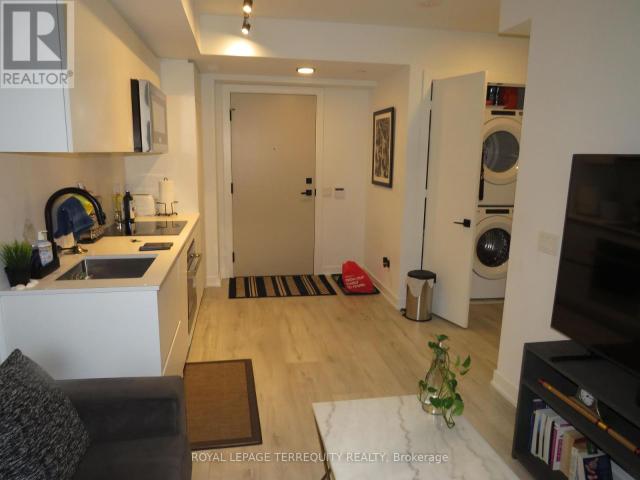 apartment at 805 327 KING STREET W, Toronto, Ontario, M5V0W7