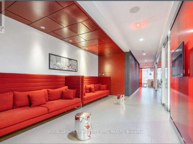 apartment at 806 560 FRONT STREET W, Toronto, Ontario, M5V1C1