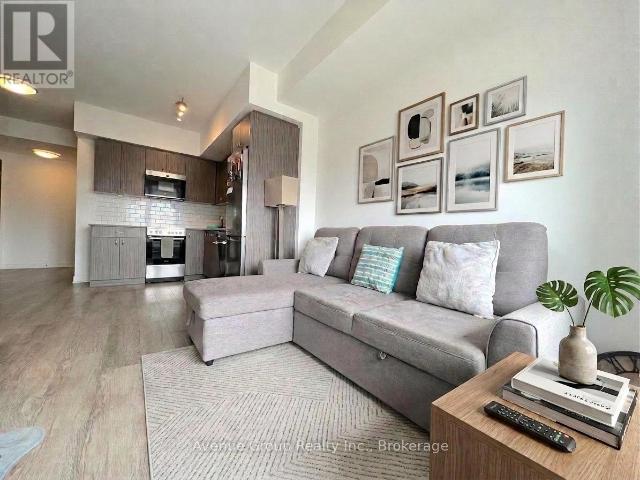 apartment at 808 – 15 WELLINGTON STREET S
