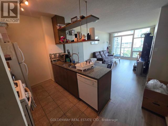 apartment at 808 – 35 MARINER TERRACE