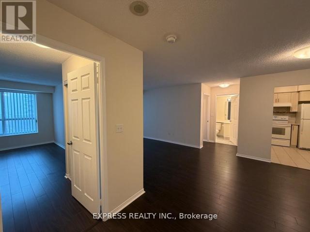 apartment at 809 29 PEMBERTON AVENUE, Toronto, Ontario, M2M4L5