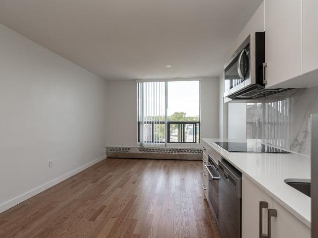 apartment at 800 Richmond Street West Downtown West Toronto M6J 3N8