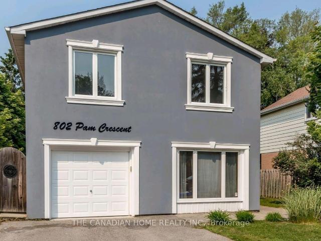 apartment at 802 PAM CRESCENT, Newmarket, Ontario, L3Y5B6