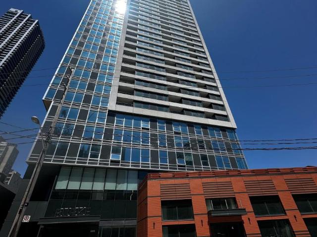 apartment at 802 – 609 SHERBOURNE STREET
