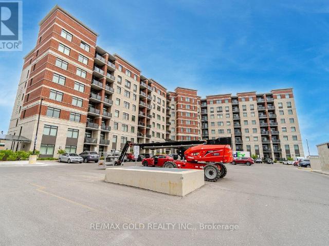 apartment at 803 – 39 NEW DELHI DRIVE