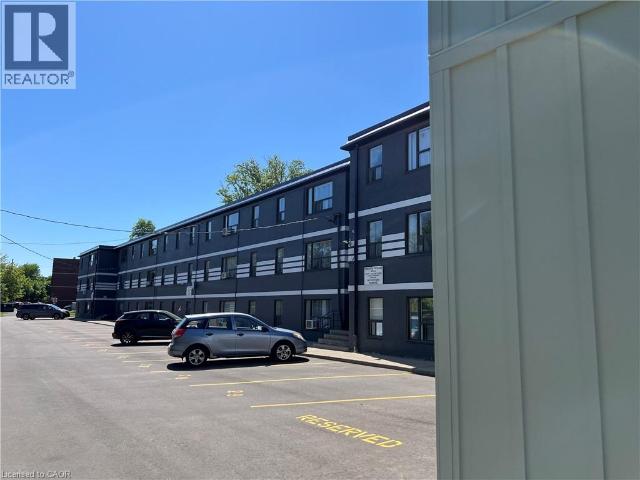 apartment at 80 SOUTH FORSTER PARK Drive Unit# 20, Oakville, Ontario, L6K1Y9
