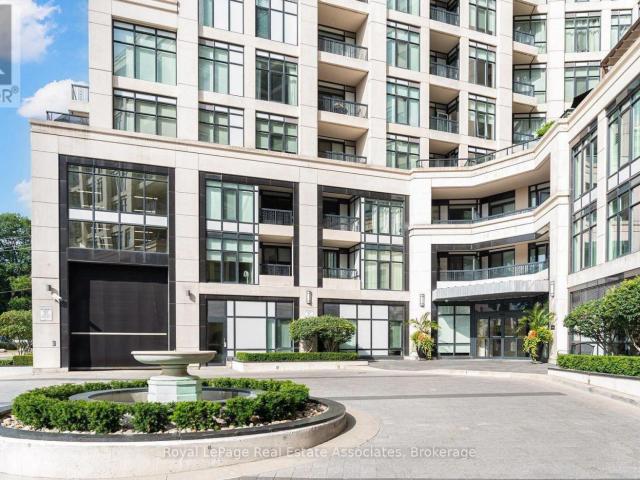 apartment at 816 1 OLD MILL DRIVE, Toronto, Ontario, M6S0A1