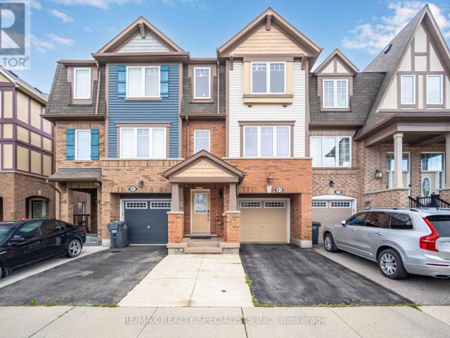 apartment at 81 VANHORNE CLOSE, Brampton, Ontario, L7A0X9