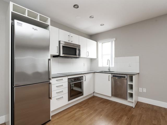 apartment at 83 Isabella Street Downtown East Toronto M4Y 1N7