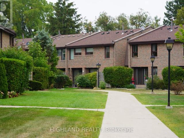 apartment at #86 2605 WOODCHESTER DRIVE, Mississauga, Ontario, L5K2E3