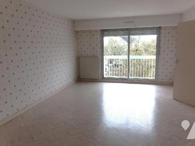 Apartment at 86 Châtellerault, CHATELLERAULT, 86100, France