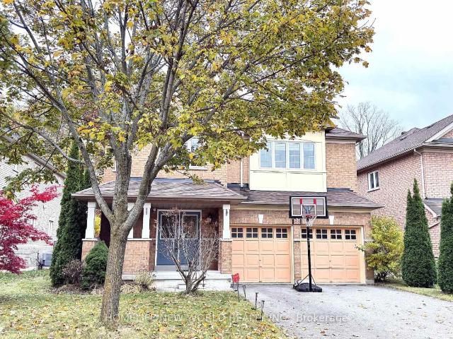 apartment at 88 GRACEDALE DRIVE, Richmond Hill, Ontario, L4C0S8