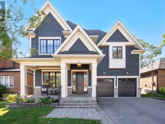 apartment at 8 CUMBERLAND DRIVE, Mississauga, Ontario, L5G3M6