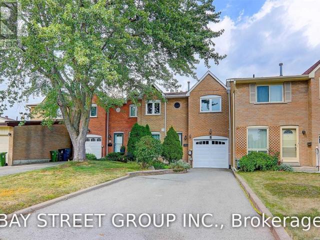 apartment at 8 JAMES PARK SQUARE, Toronto, Ontario, M1V2E6