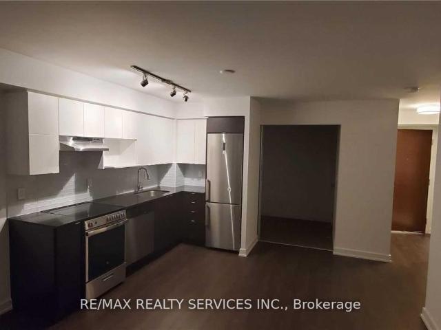 apartment at 906 120 VARNA DRIVE, Toronto, Ontario, M6A2M1