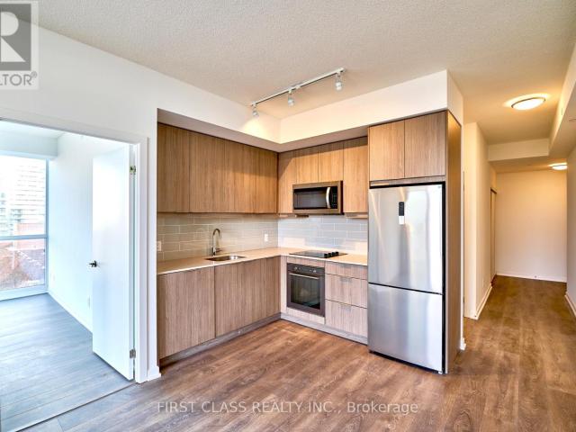apartment at 908 36 FOREST MANOR ROAD, Toronto, Ontario, M2J0H3