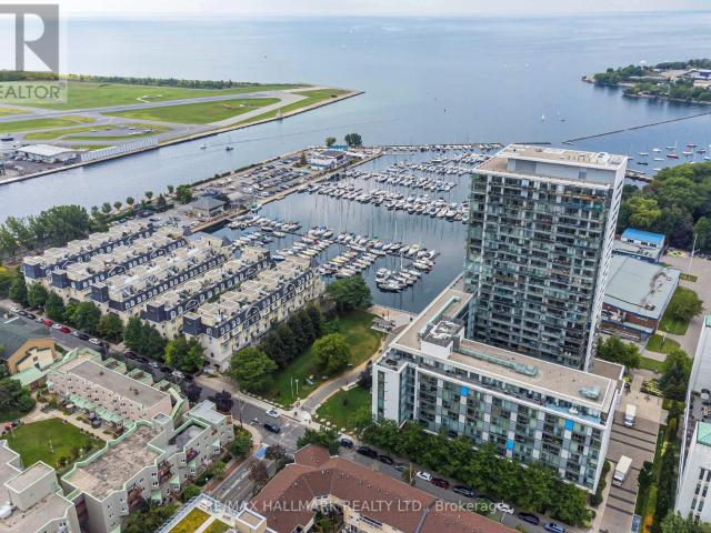 apartment at 919 90 STADIUM ROAD, Toronto, Ontario, M5V3W5