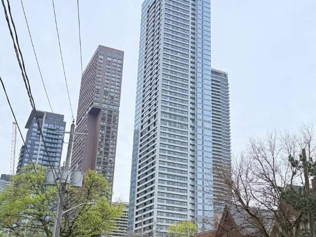 apartment at 911 – 609 SHERBOURNE STREET