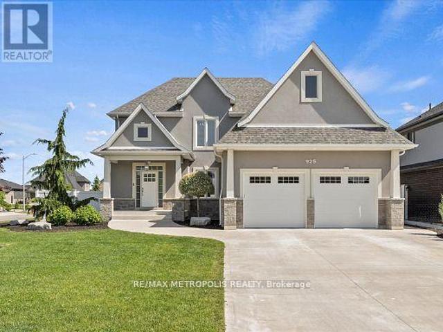 apartment at 925 LAKEWOOD CRESCENT, Lakeshore, Ontario, N8L1G6