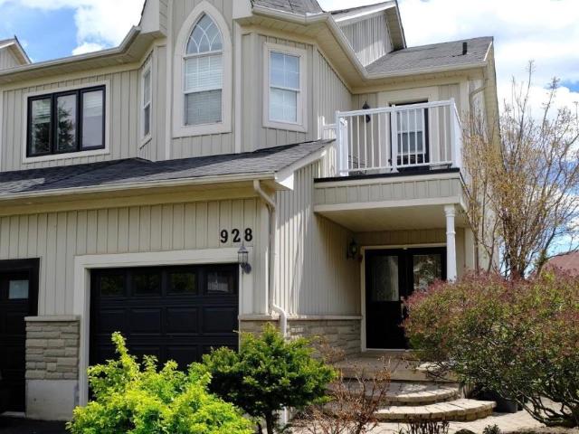 apartment at 928 GOLDEN FARMER WAY, Mississauga, Ontario, L5W1B4