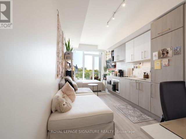 apartment at 929 2020 BATHURST STREET, Toronto, Ontario, M5P0A6