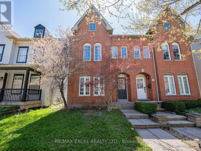 apartment at 98 GEORGIAN DRIVE, Oakville, Ontario, L6H6V1