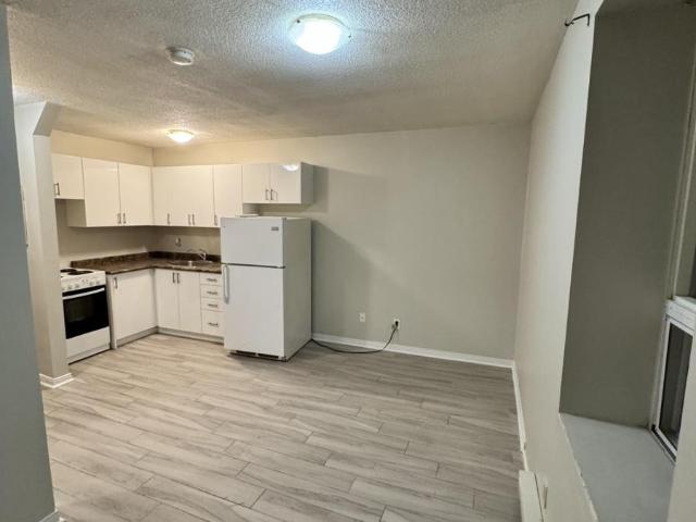 apartment at 9 45 KING AVENUE W, Clarington, Ontario, L1B1H2