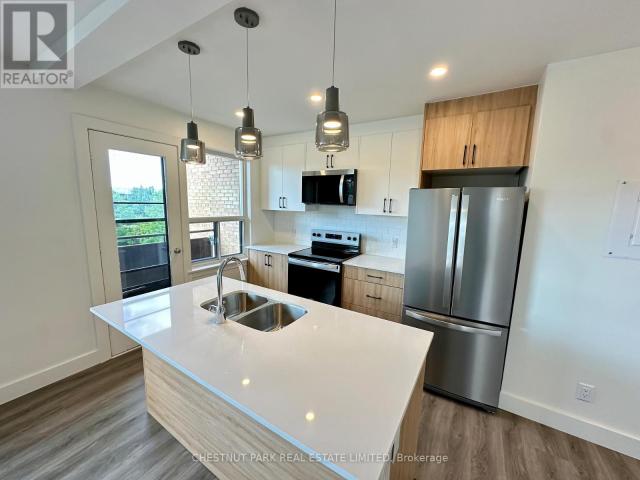 apartment at 9 3 WINGREEN COURT, Toronto, Ontario, M3B1B9
