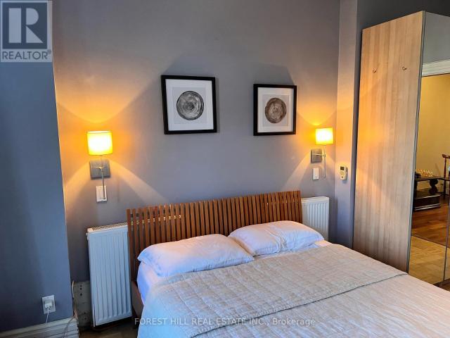 apartment at 9 WALES AVENUE, Toronto, Ontario, M5T1J2