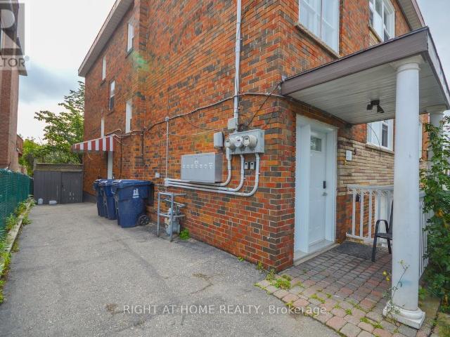 apartment at 9 DONALD AVENUE, Toronto, Ontario, M6M1J7