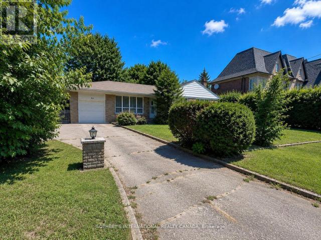 apartment at 9 LLOYDMINSTER CRESCENT, Toronto, Ontario, M2M2R9