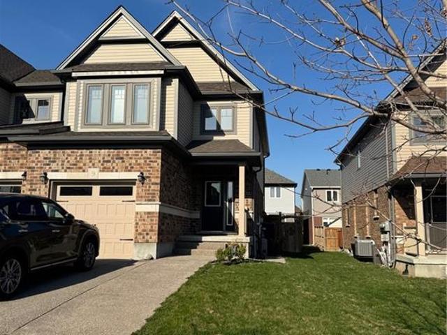 apartment at 9 SANDYBAY Avenue Unit# Upper