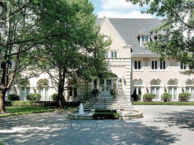 apartment at COACH HOUSE 52C POST ROAD, Toronto, Ontario, M3B1H8
