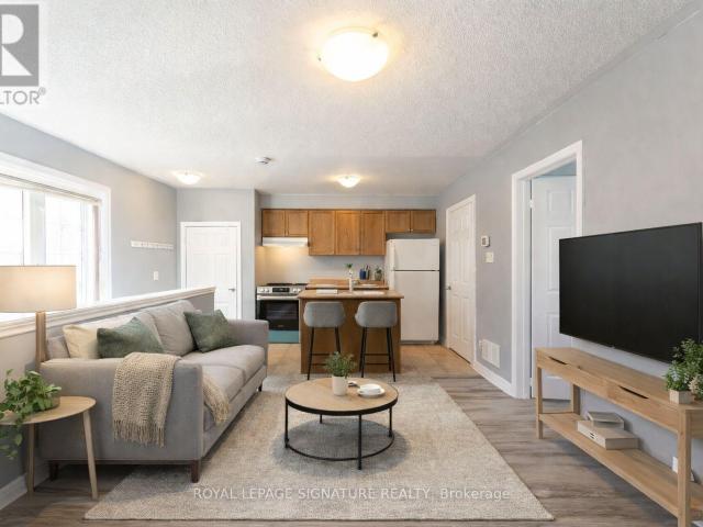 apartment at COACH/LANE HOUSE 6 INNISVALE DRIVE, Markham, Ontario, L6B1G3