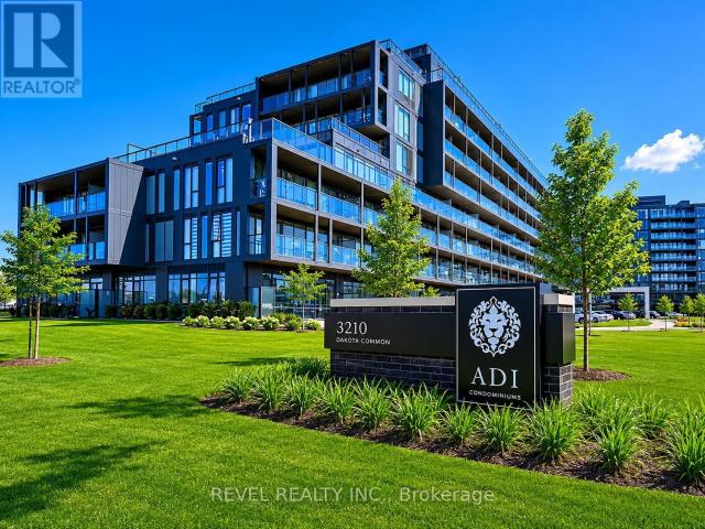 apartment at A223 3210 DAKOTA COMMON, Burlington, Ontario, L7M2A8