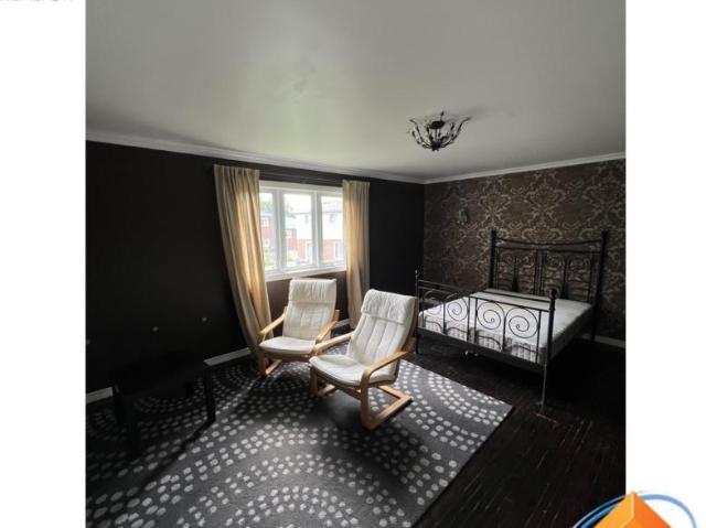 apartment at A 1 72 WHITEHORN CRESCENT, Toronto, Ontario, M2J3B2