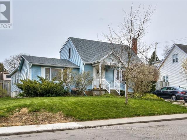 apartment at A 29 MARSHALL STREET, Waterloo, Ontario, N2J2T3