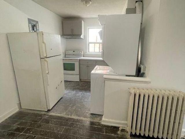 apartment at APT 2 1516 EGLINTON AVENUE W, Toronto, Ontario, M6E2G8
