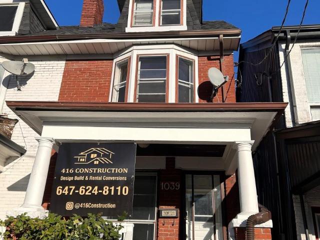 apartment at B 1039 OSSINGTON AVENUE, Toronto, Ontario, M6G3V9