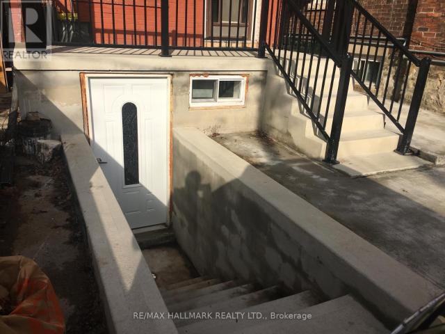 apartment at #BASEMENT – 102 BARTON AVENUE