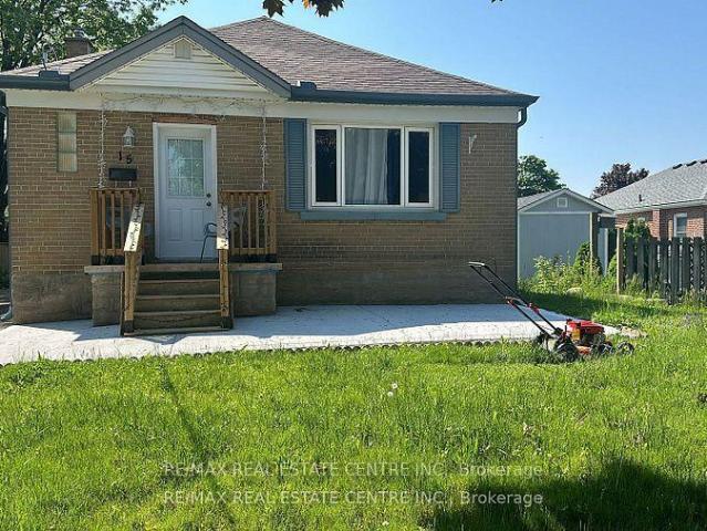 apartment at BASEMENT 15 CHELSEA ROAD, Kitchener, Ontario, N2B1H7