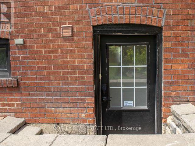 apartment at BASEMENT 15 MANOR ROAD E, Toronto, Ontario, M4S1P9